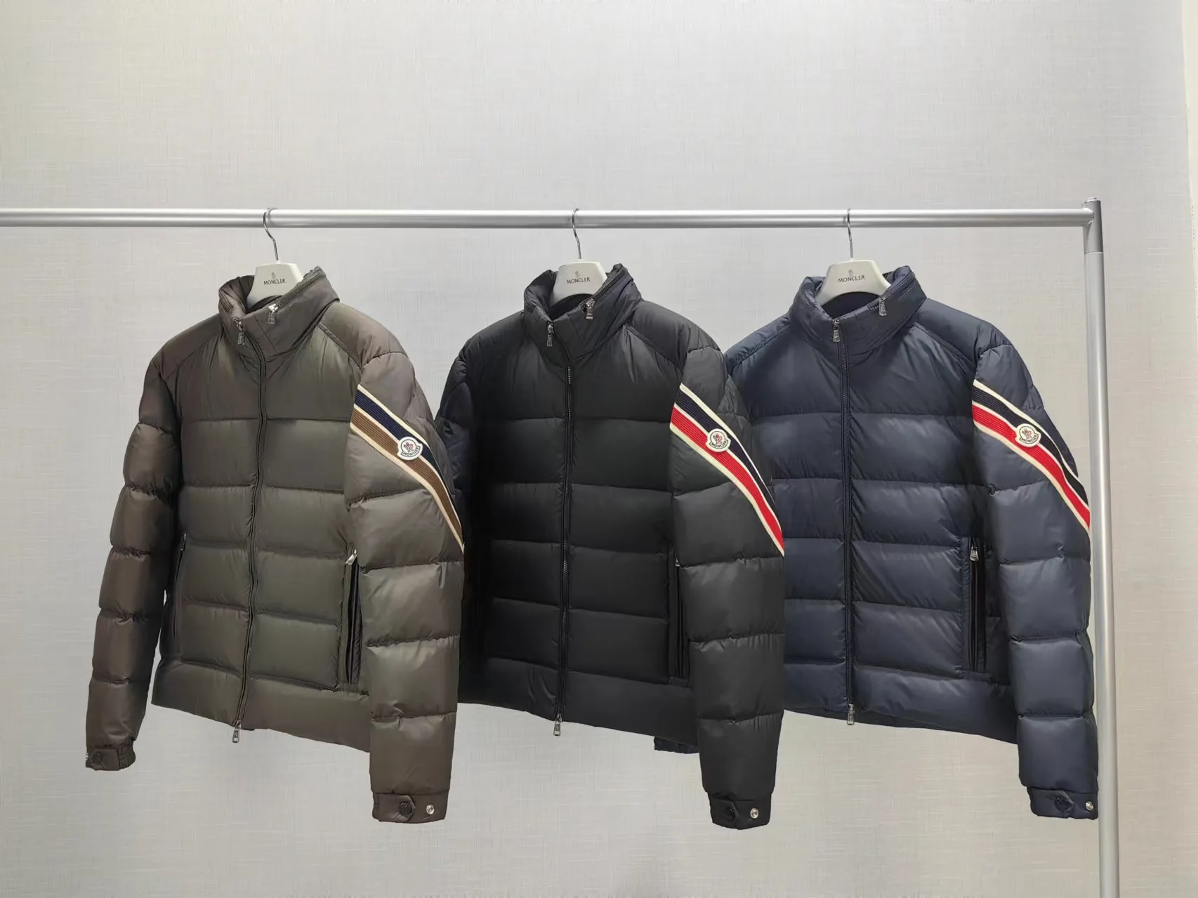 199#In Stock Moncler 24New Arrival Navy Blue Black